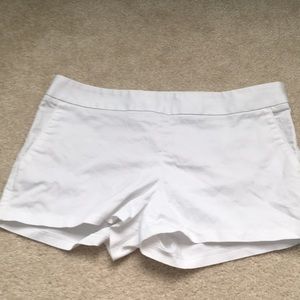 New white express shorts